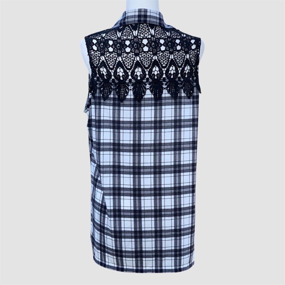 M Fasis Black and White Plaid Back Lace Sleeveless Button Front Top, Women’s XL
